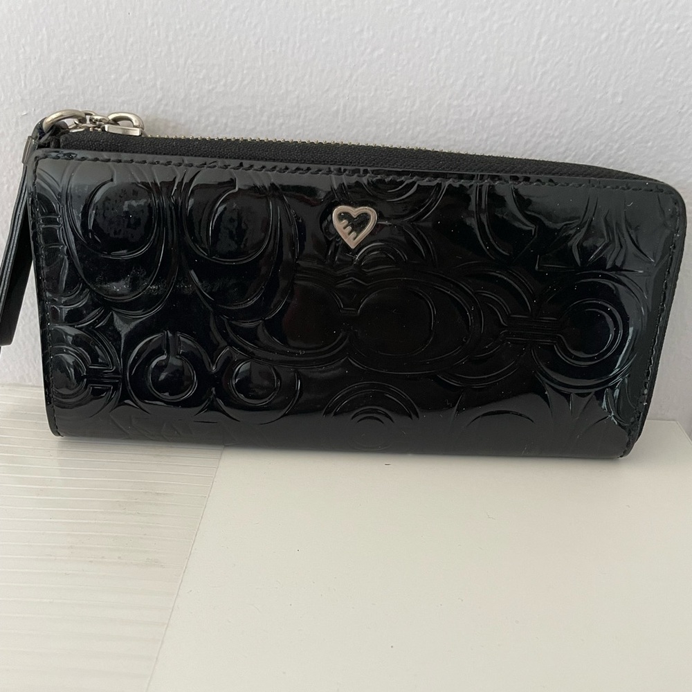 Black Patent Leather Zip Up Coach Wallet
